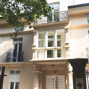 https://hostel-villa-miguela.bilbaohotelsspain.com